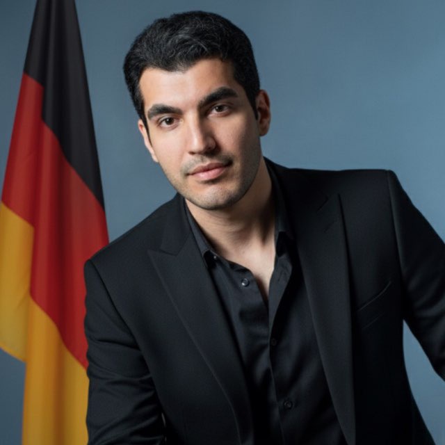 سینا شاطریان